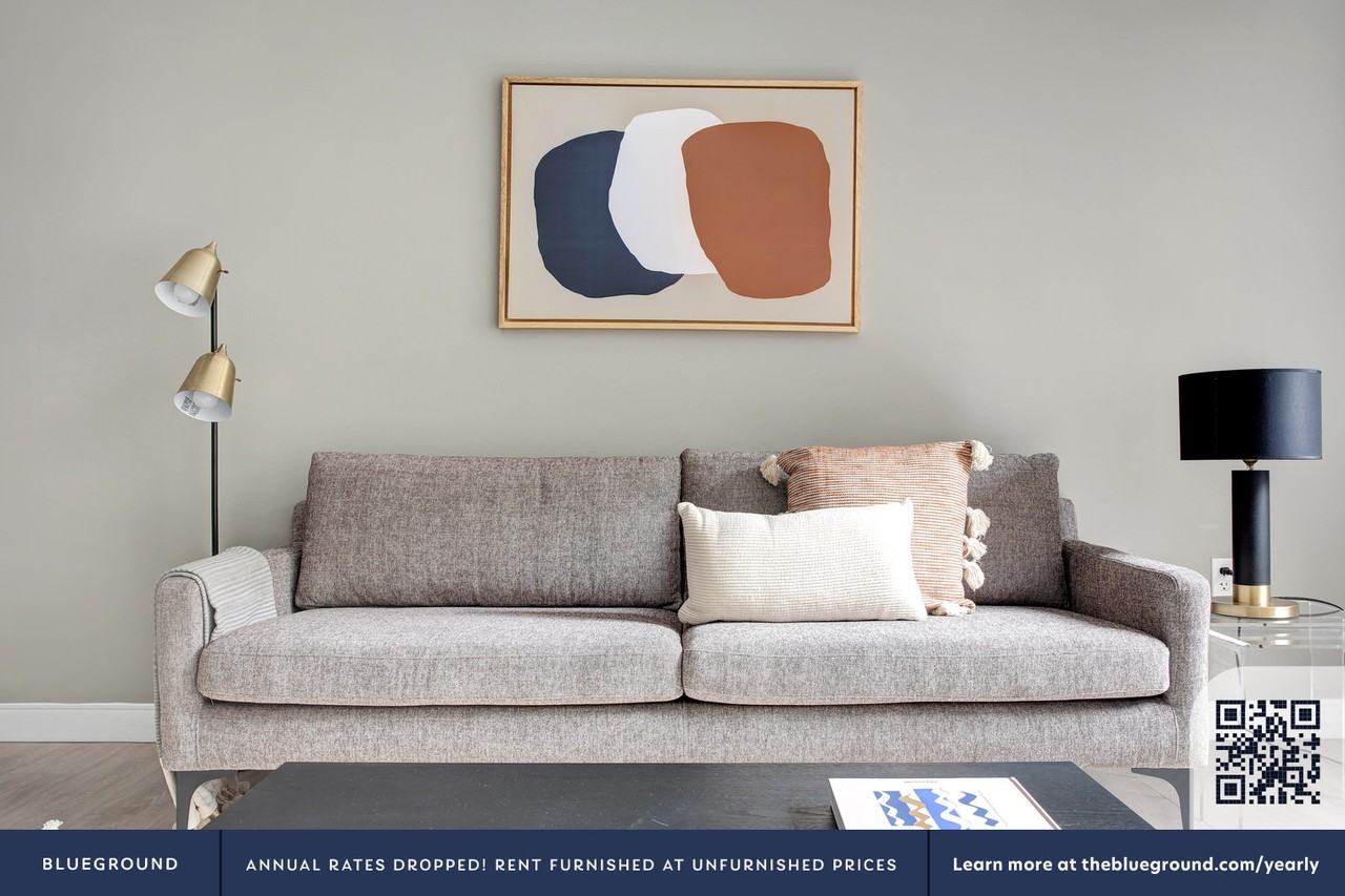 45 East Newton Street #467 - Photo 4 of 29