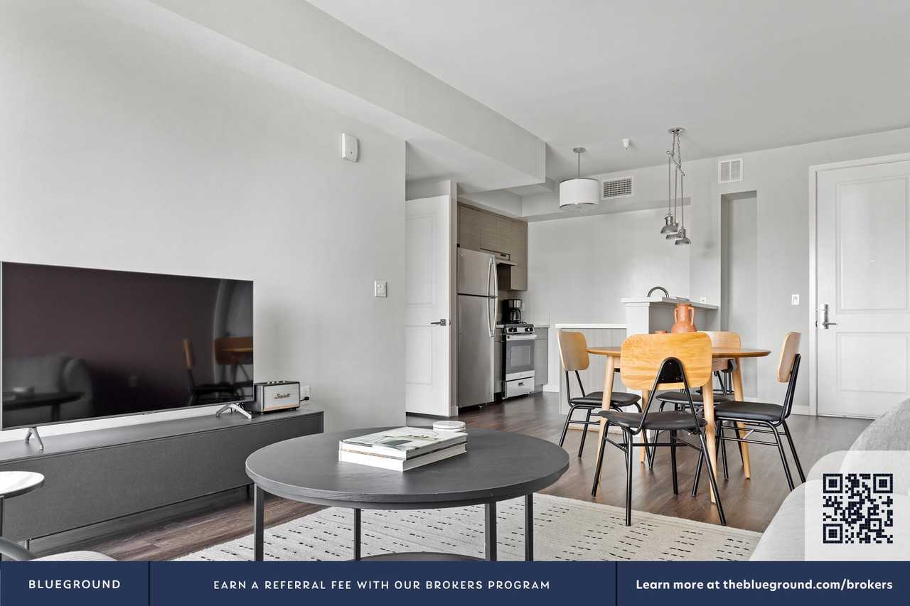 11011 Otsego St #935 - Photo 4 of 49