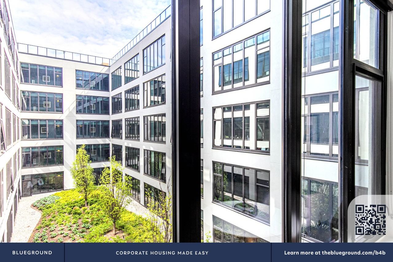 5050 N Broadway #383 - Photo 5 of 47