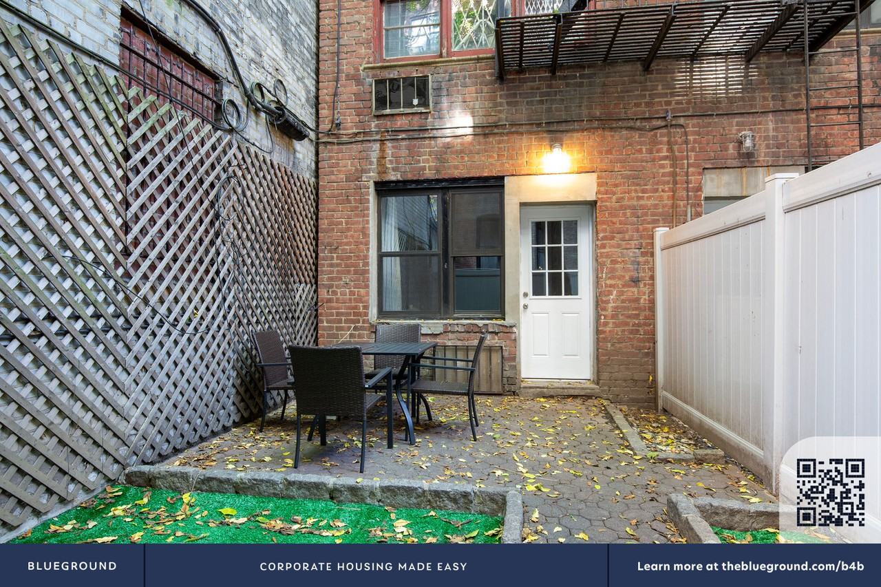 145 East 26th Street - Photo 6 of 35