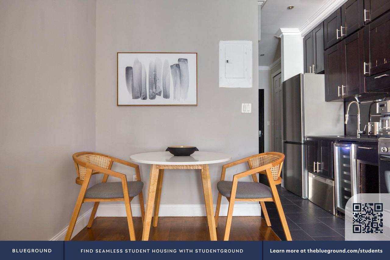 145 East 26th Street - Photo 7 of 35