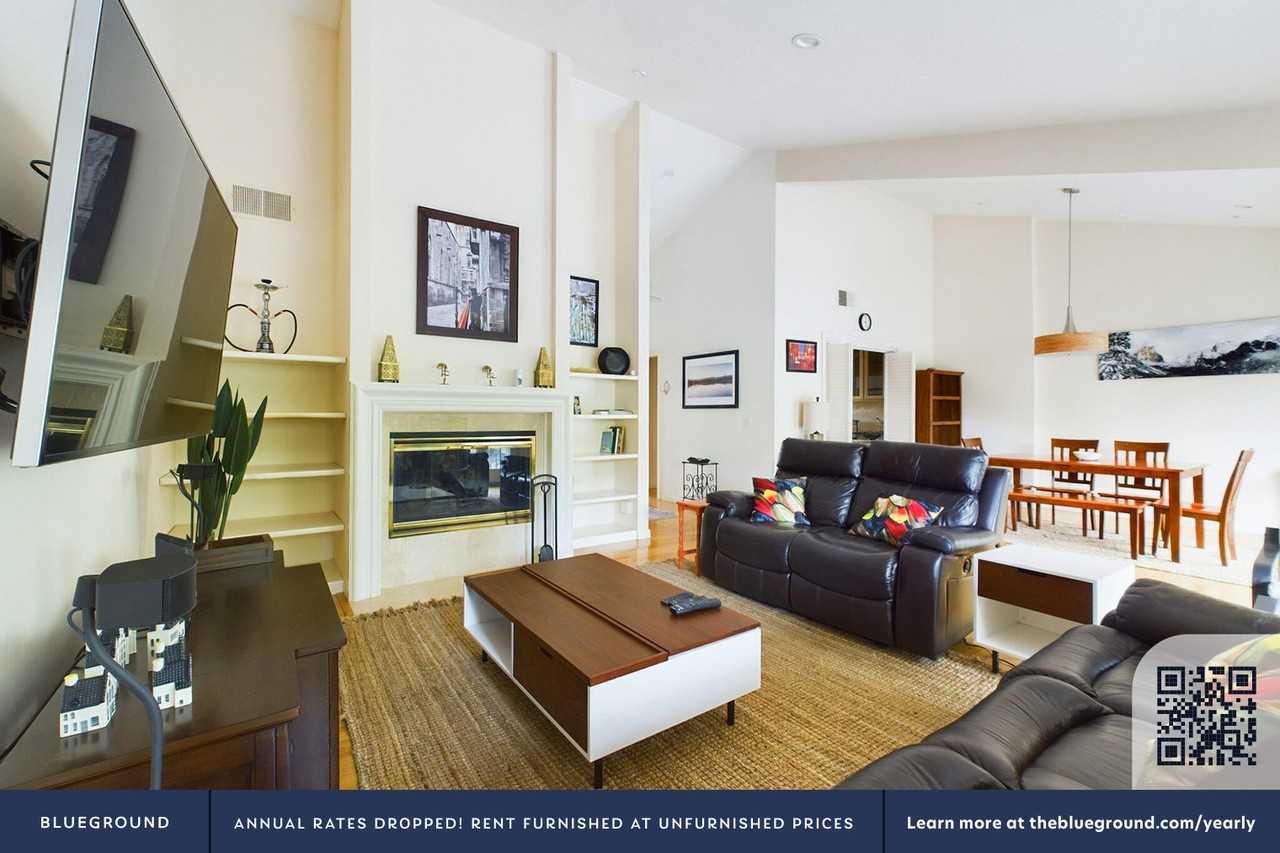 500 Golf View Drive #1619 - Photo 3 of 31