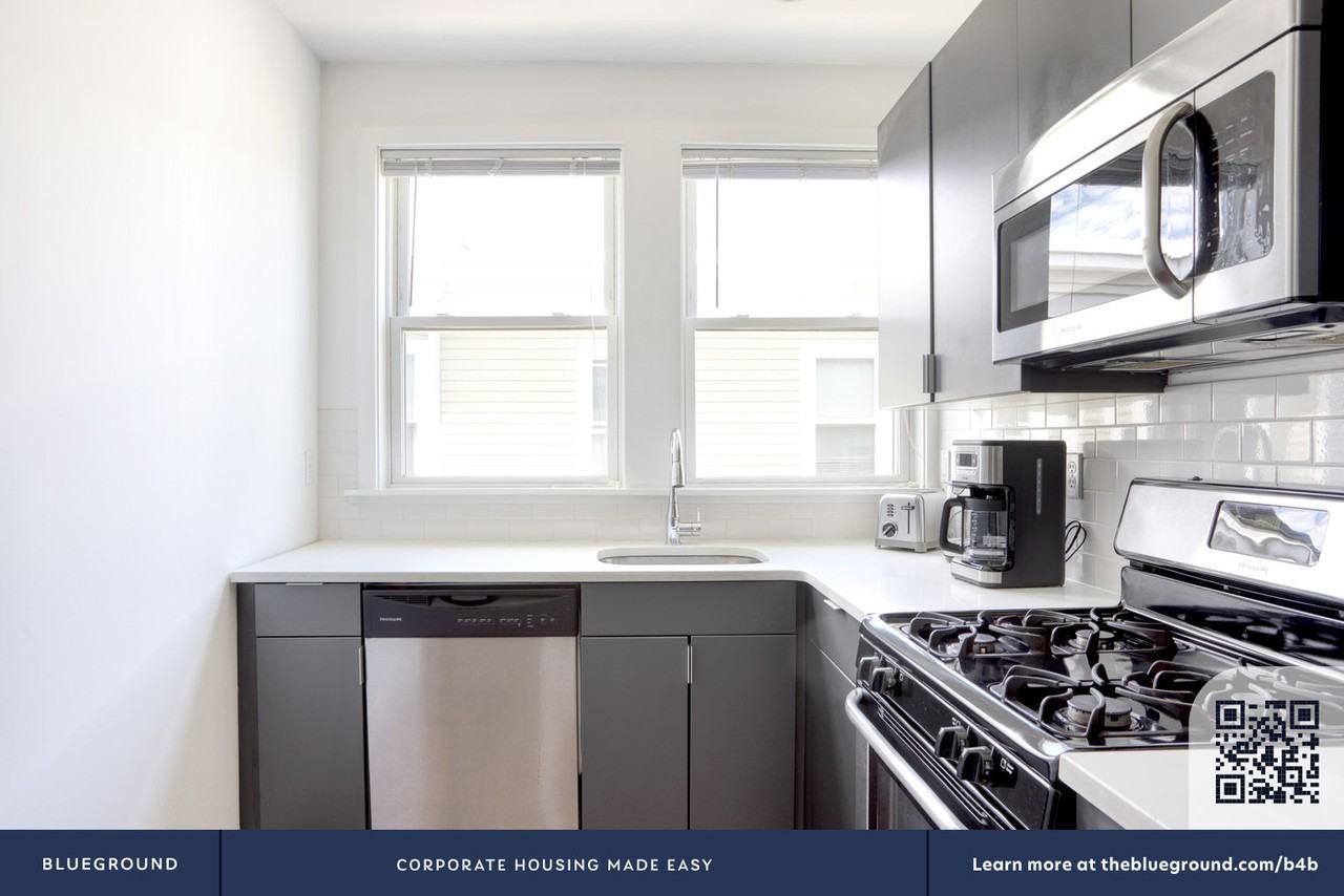 19 Marney St #643 - Photo 5 of 20