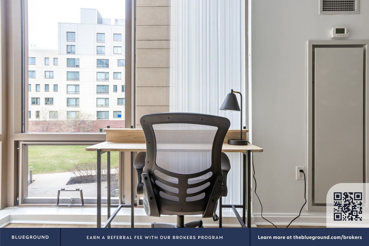 303 Third Street - Photo 5 of 45