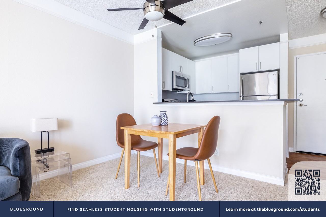 4920 Van Nuys Boulevard - Photo 7 of 39