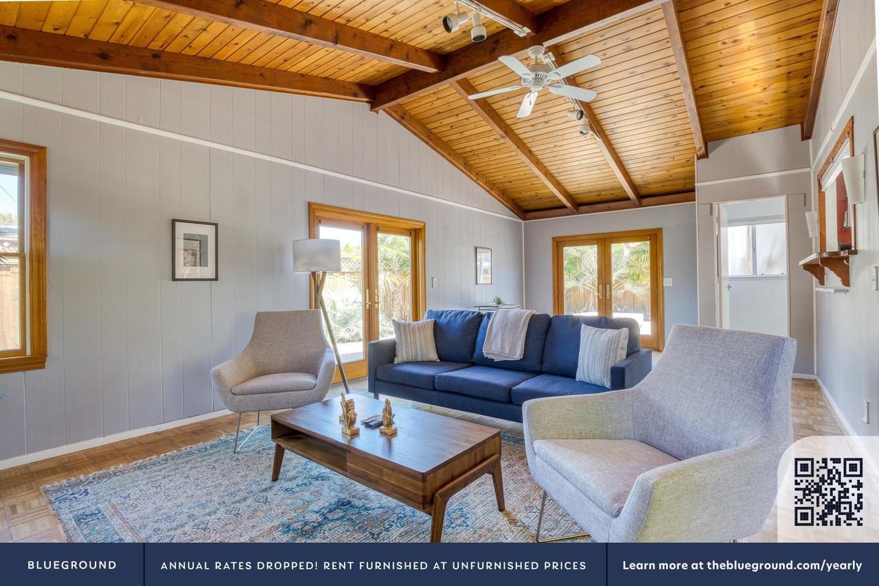 2347 Sunny Vista Dr #1585 - Photo 3 of 21