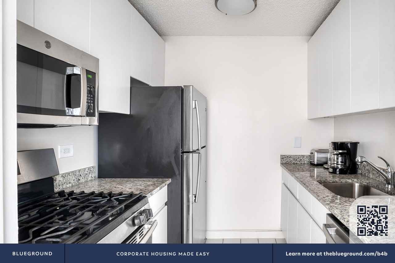 175 East 96th Street - Photo 6 of 39