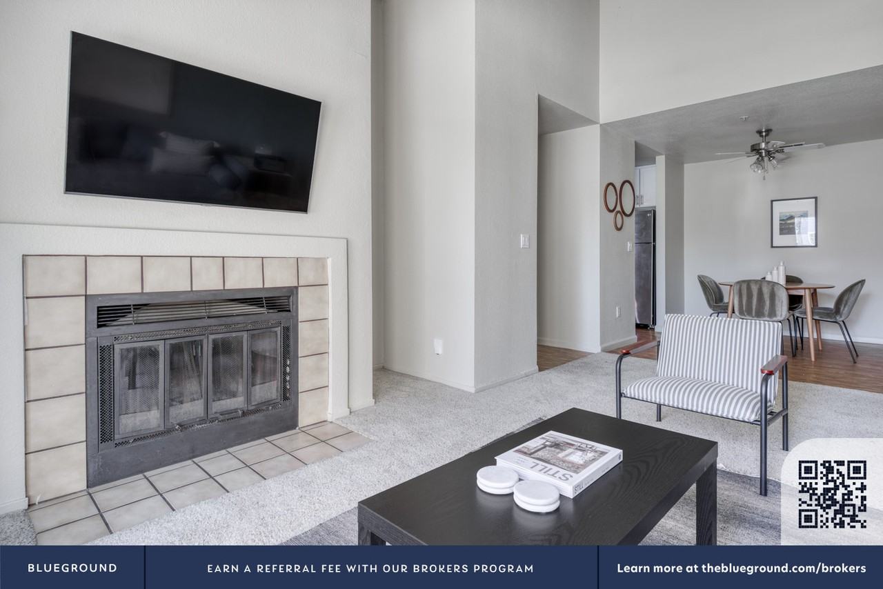 83 Rock Harbor Ln #1243 - Photo 5 of 34