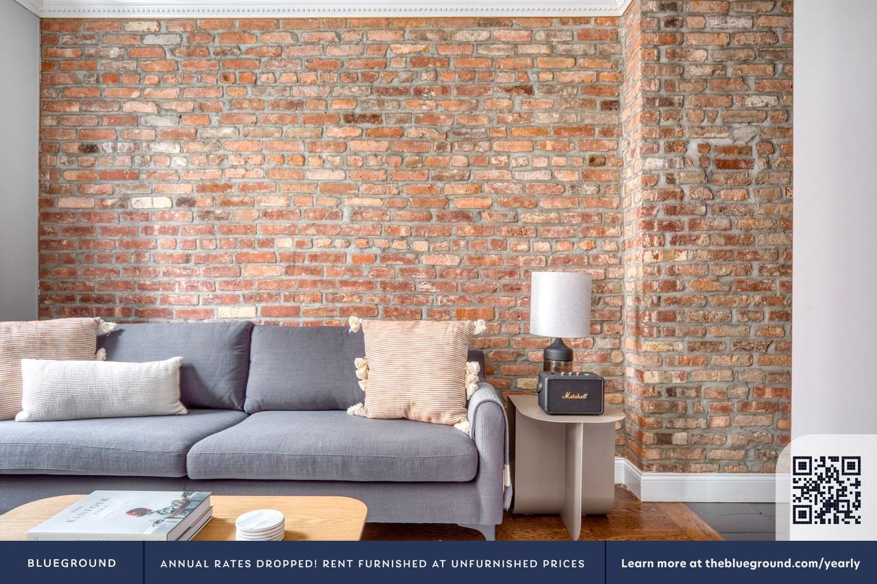 232 Elizabeth Street - Photo 3 of 22