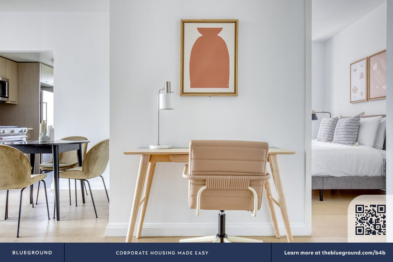 105 Duane Street - Photo 6 of 34