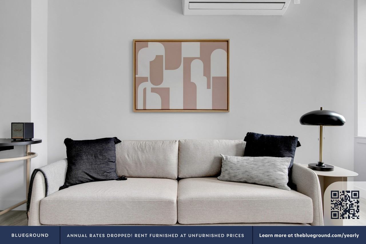 330 South Wells Street - Photo 4 of 141