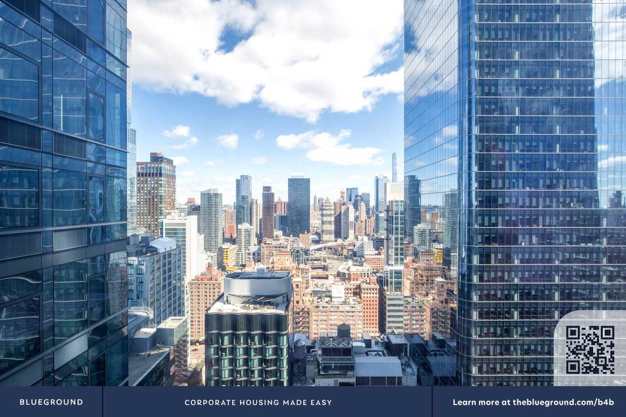 435 West 31st Street - Photo 5 of 38