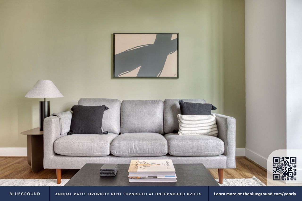 770 Maine Ave Sw #536 - Photo 3 of 31