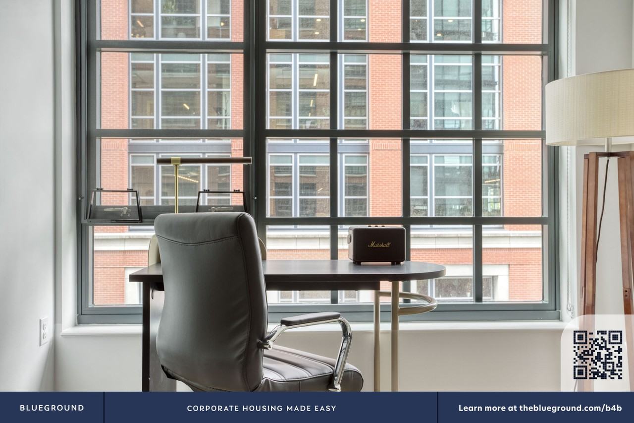 770 Maine Ave Sw #536 - Photo 5 of 31