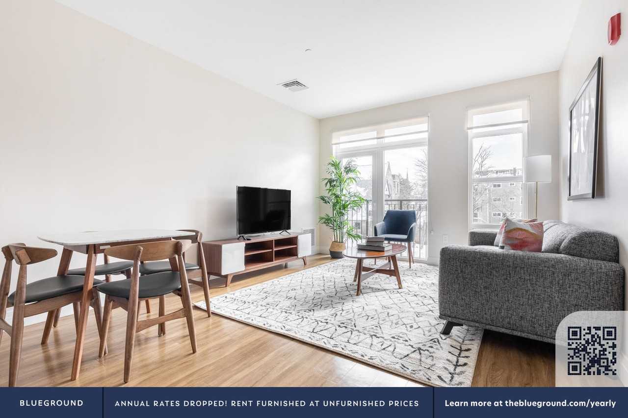 28 Austin Street - Photo 4 of 50