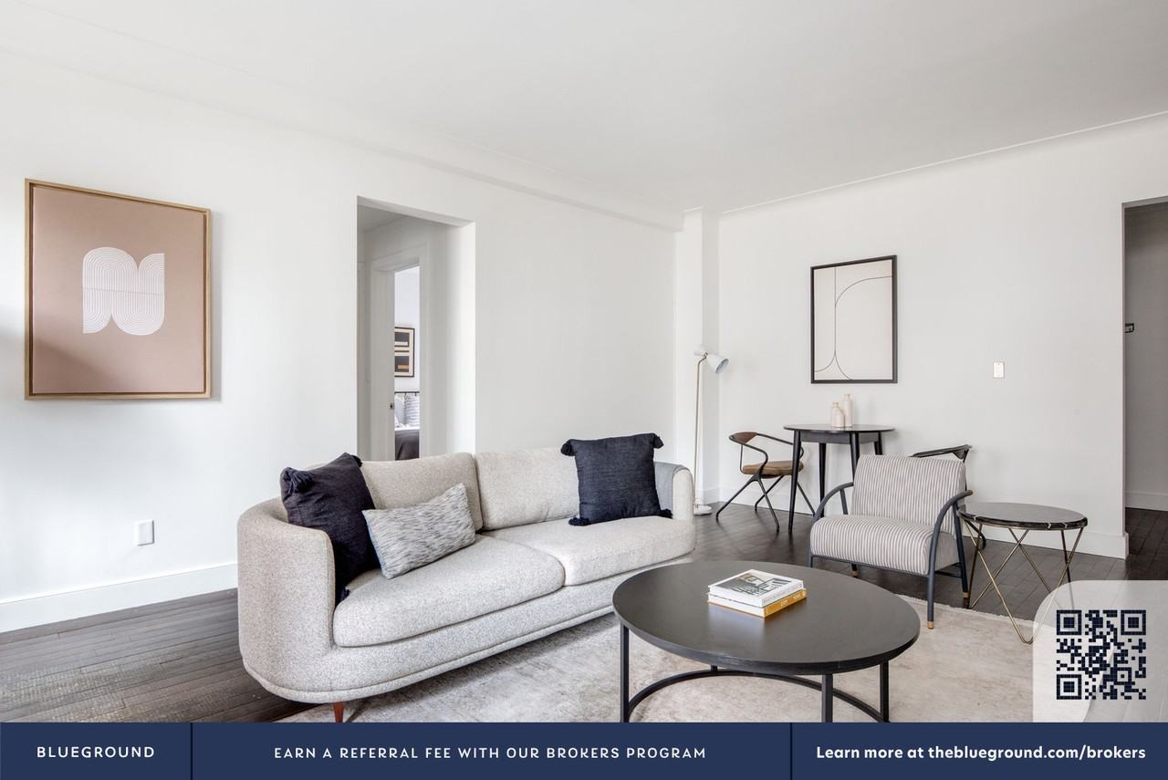 15 West 55th Street - Photo 5 of 31