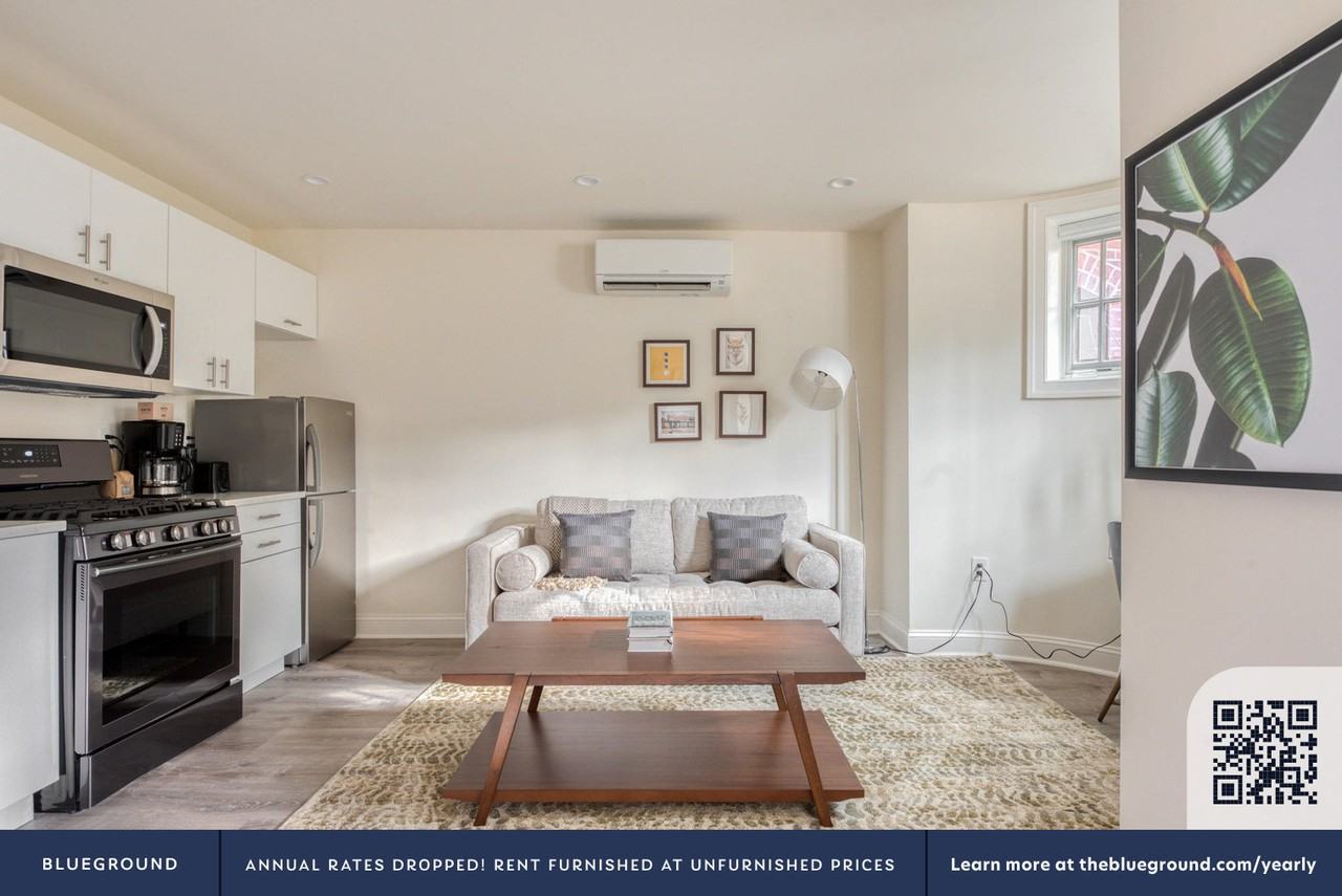 1701 21st Street Northwest - Photo 3 of 19