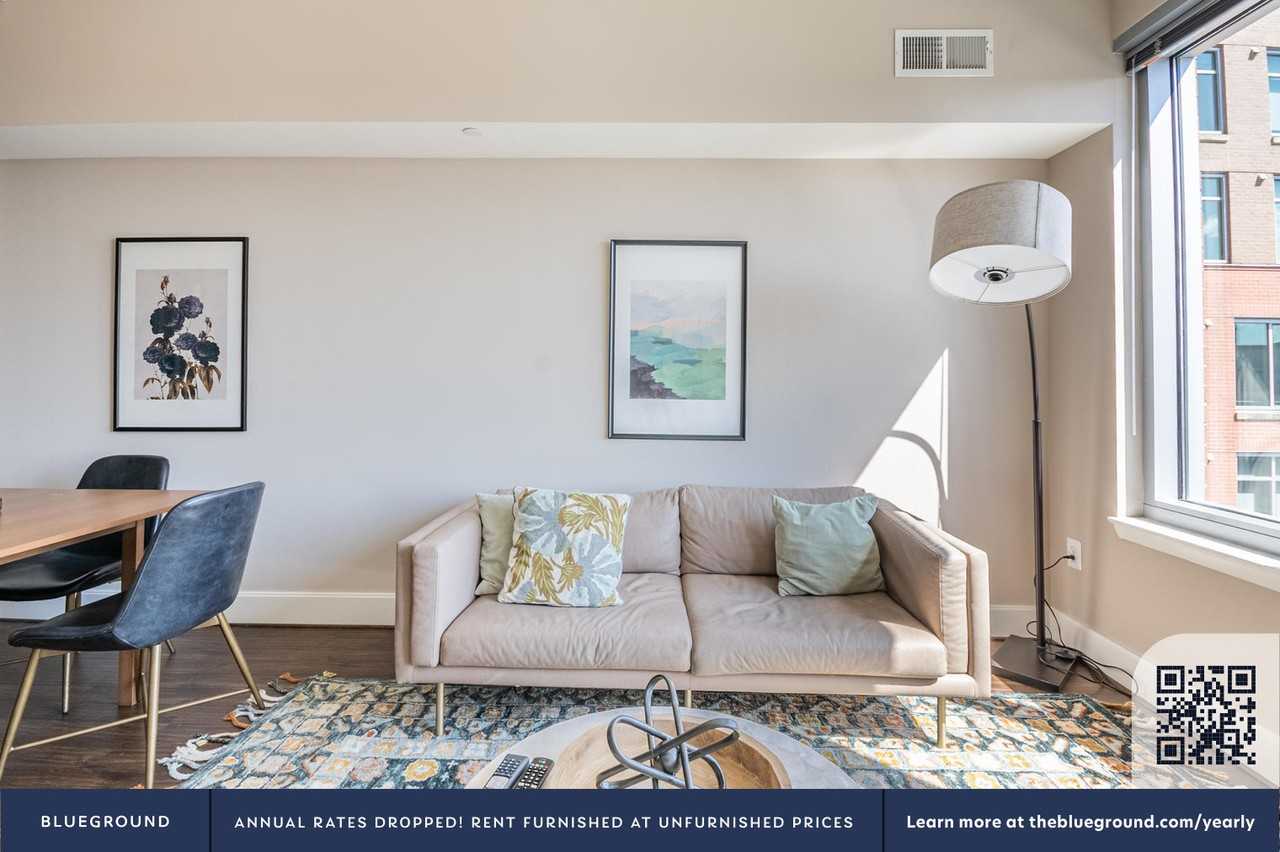 12025 Town Square Street - Photo 4 of 49