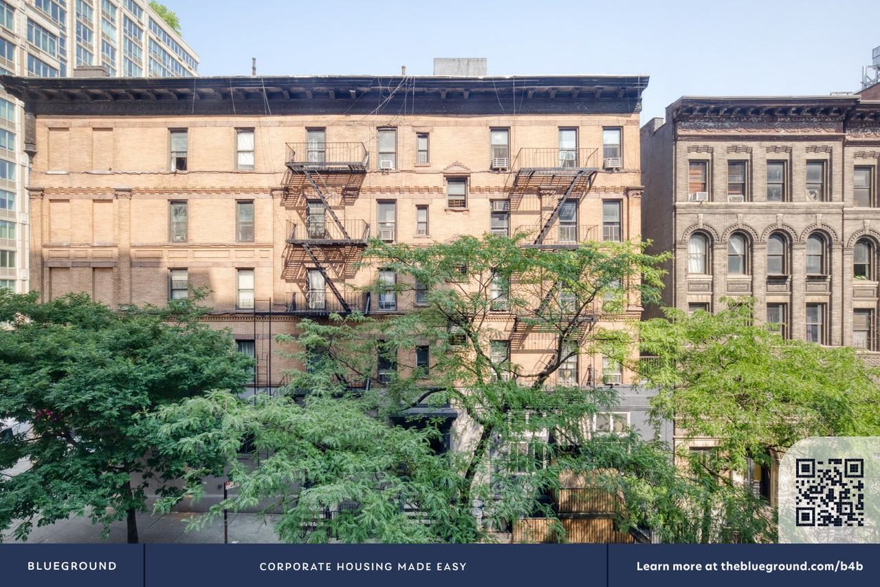 1501 Lexington Avenue - Photo 5 of 25