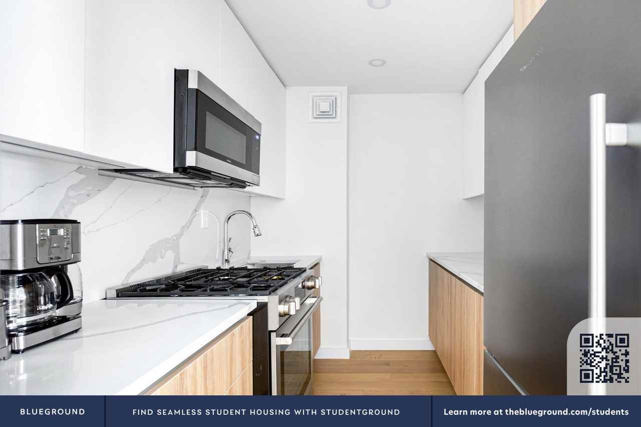 227 East 59th Street - Photo 7 of 20