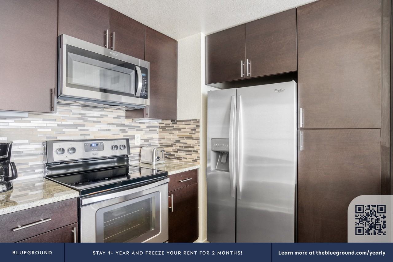 388 Beale Street - Photo 7 of 33