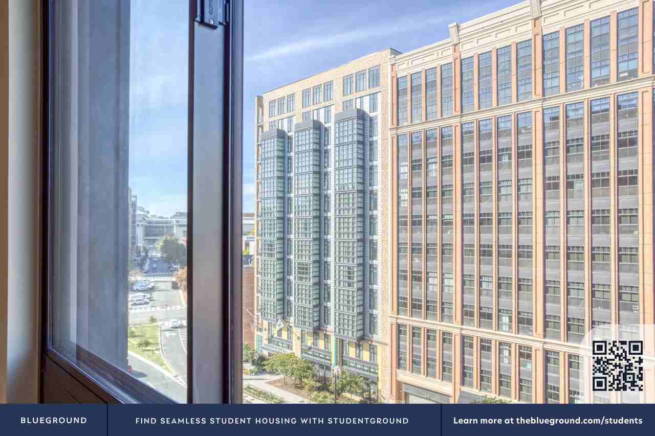 425 L Street Northwest - Photo 7 of 77