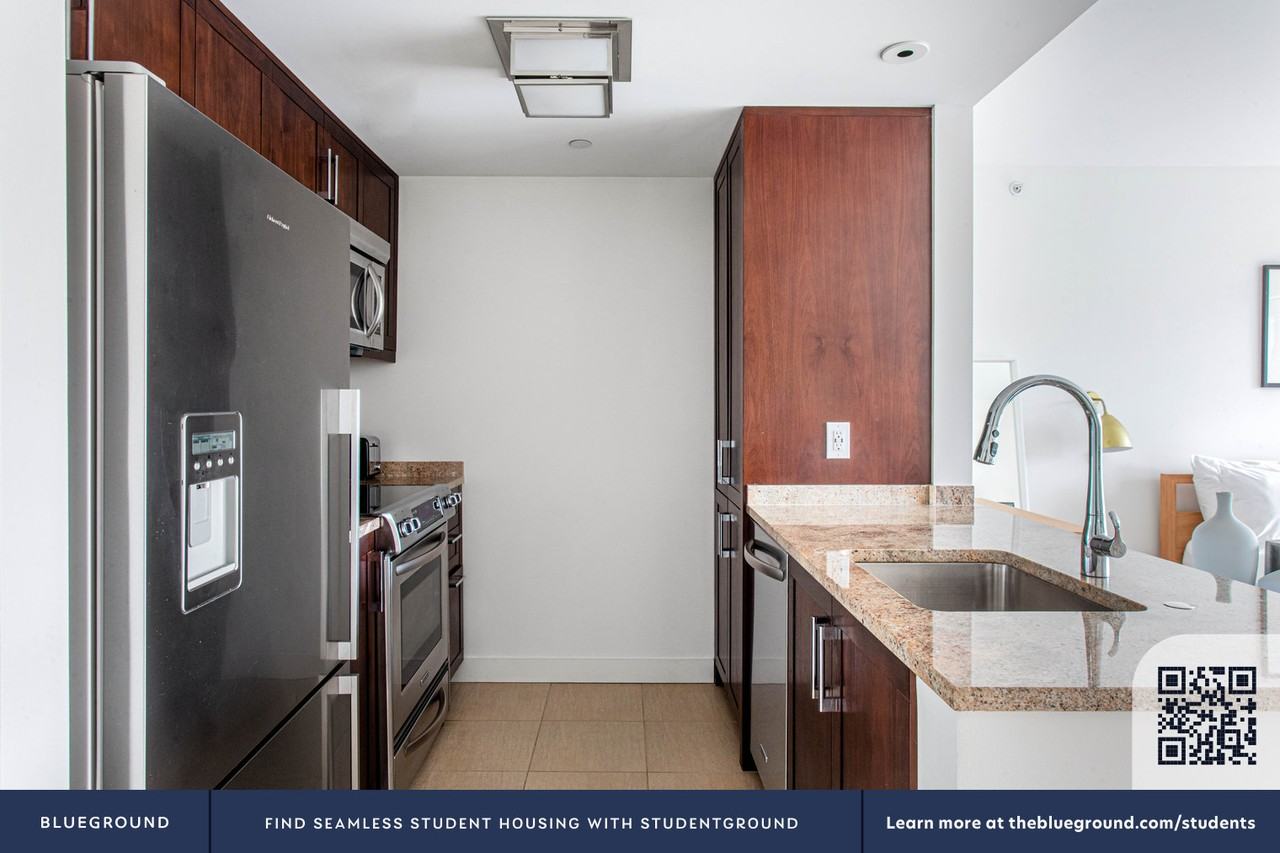 135 Clarendon Street - Photo 6 of 24