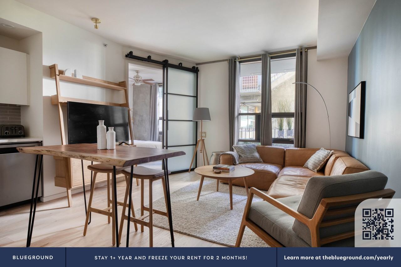 350 11th Ave #37 - Photo 7 of 27