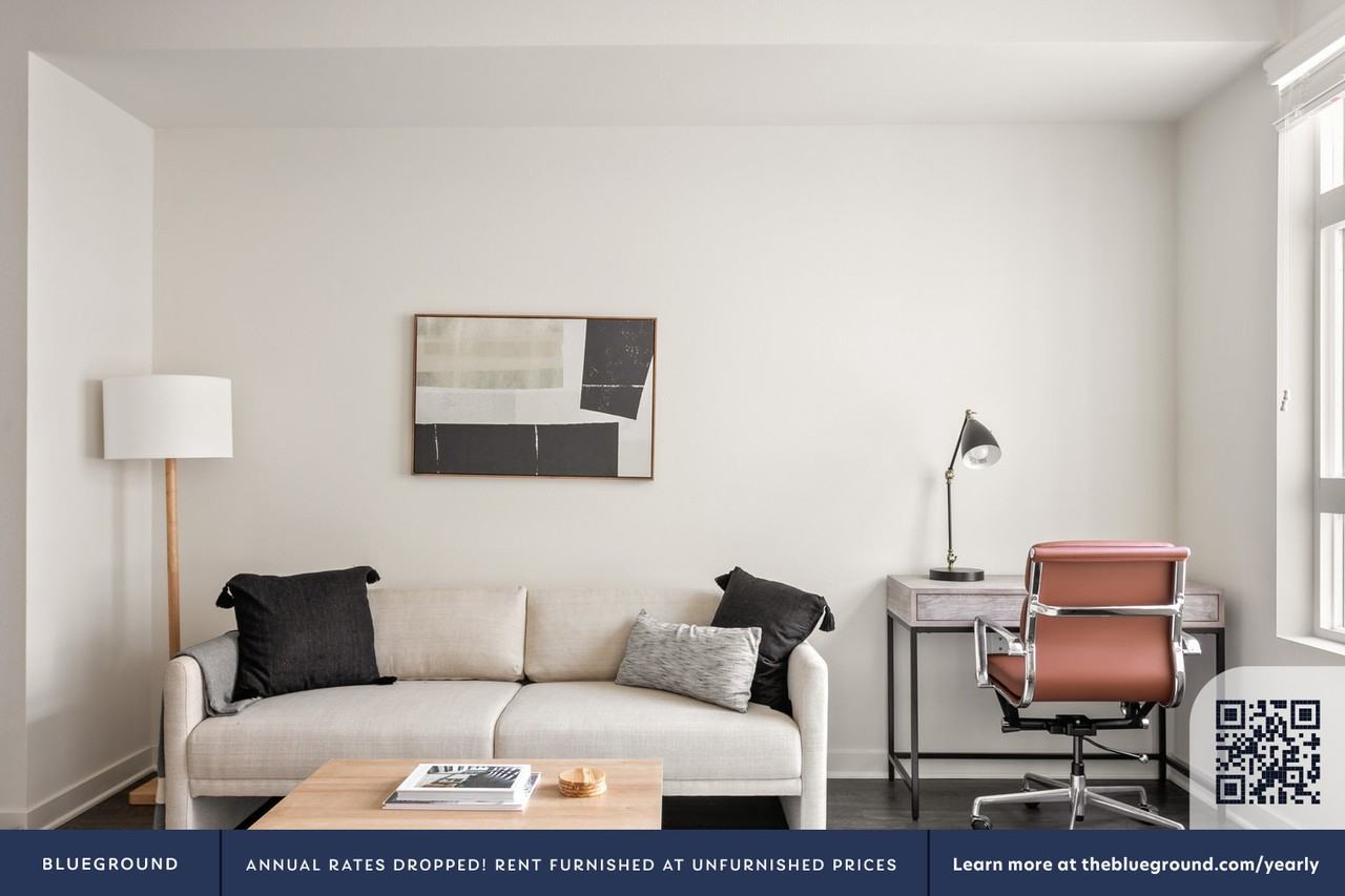 6041 Variel Avenue - Photo 4 of 61