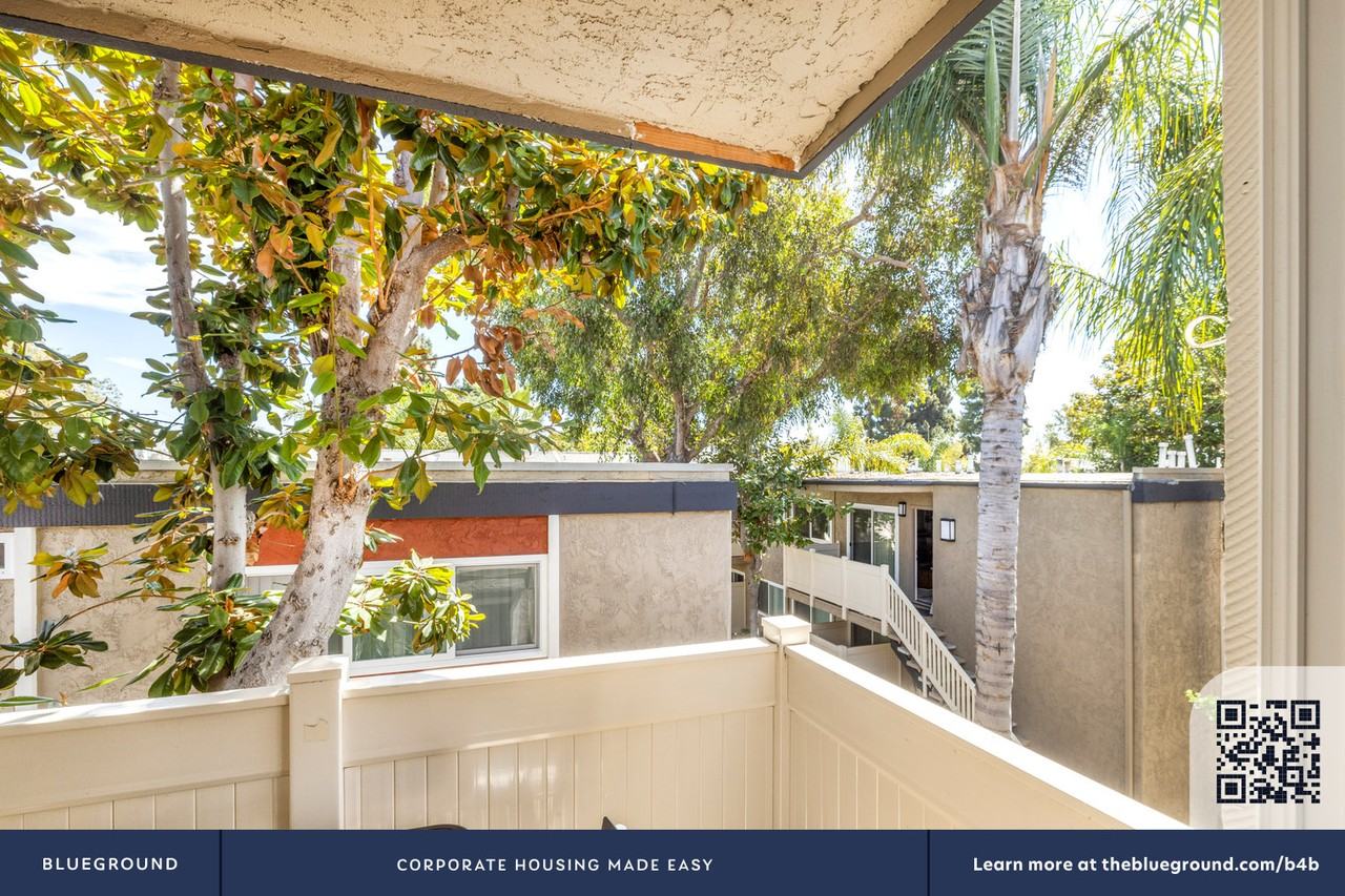 12530 Braddock Drive - Photo 6 of 46