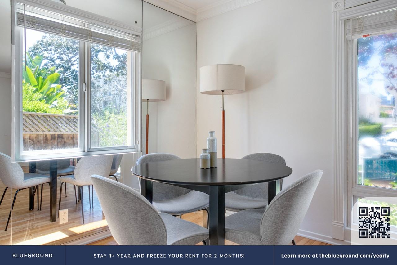 328 S Doheny Dr #1213 - Photo 7 of 23