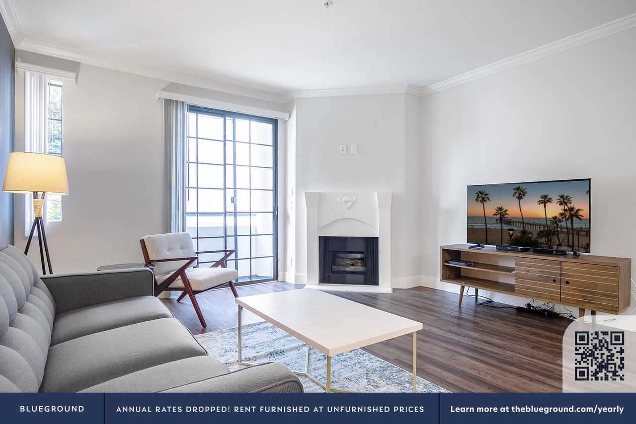 8665 Burton Way #116 - Photo 3 of 20