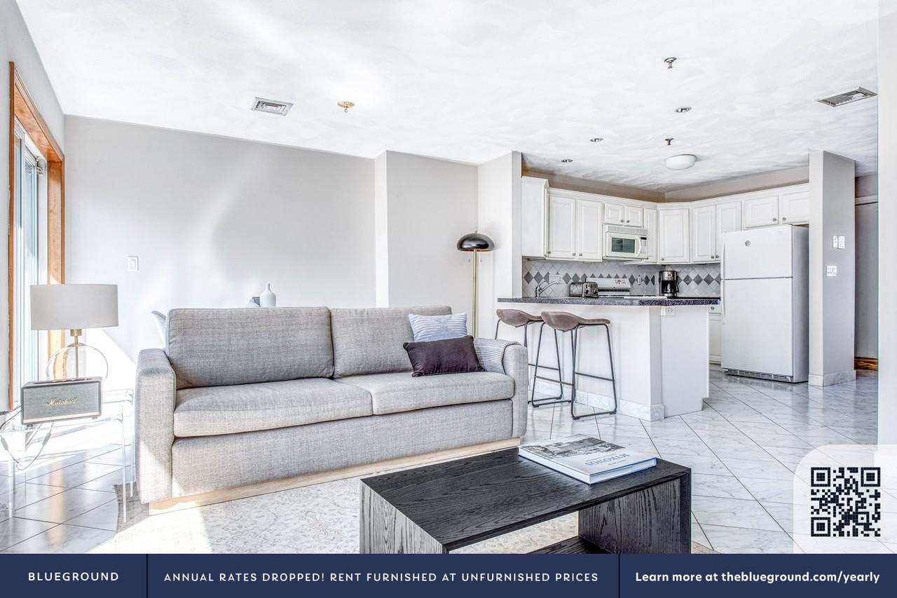 237 Hanover Street #420 - Photo 3 of 23