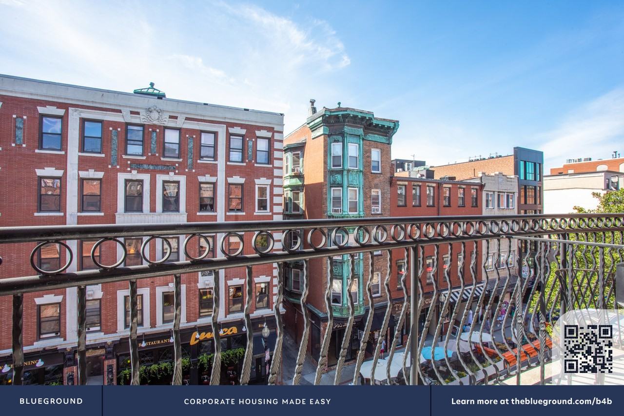 237 Hanover Street #420 - Photo 5 of 23