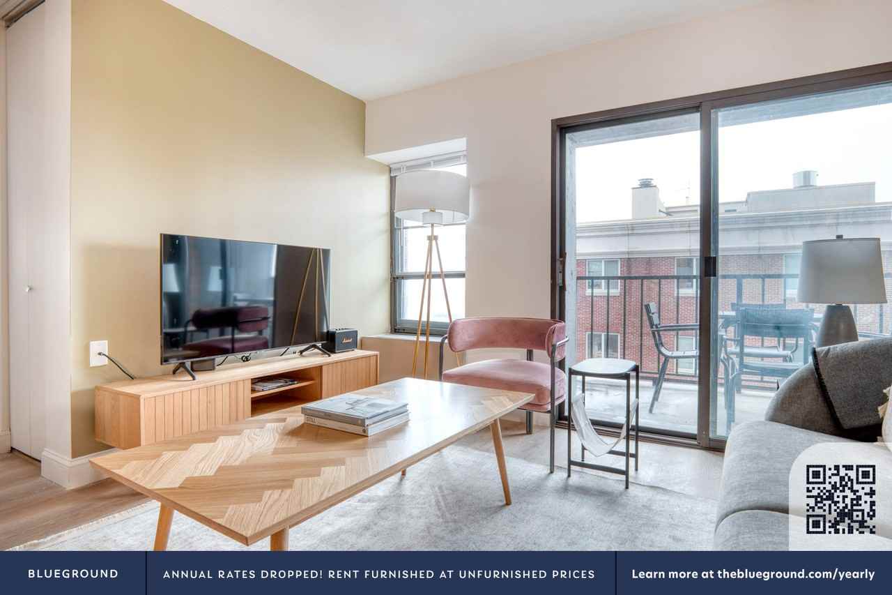 270 Babcock Street - Photo 3 of 25