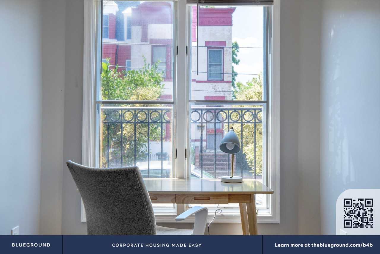 527 U Street Northwest #689 - Photo 6 of 28