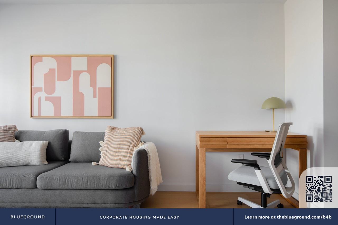 171 Suffolk Street - Photo 6 of 43