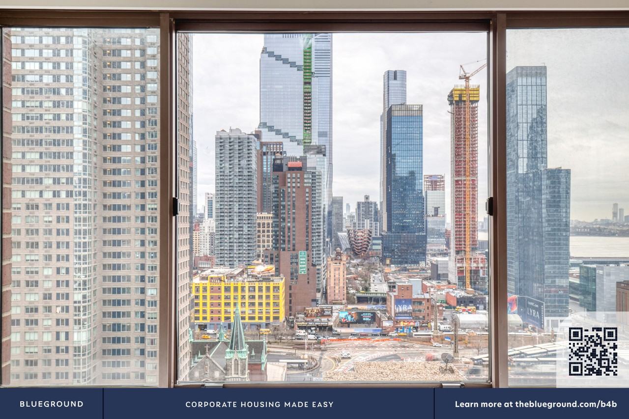 520 West 43rd Street - Photo 5 of 41