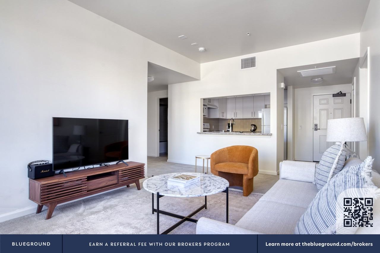 2865 Park Boulevard - Photo 5 of 215