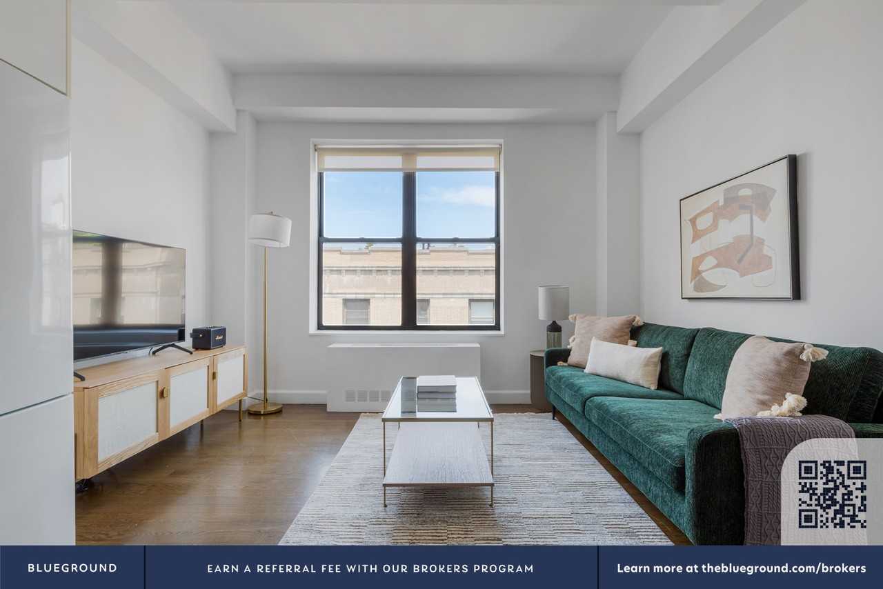 212 West 91st Street - Photo 5 of 29