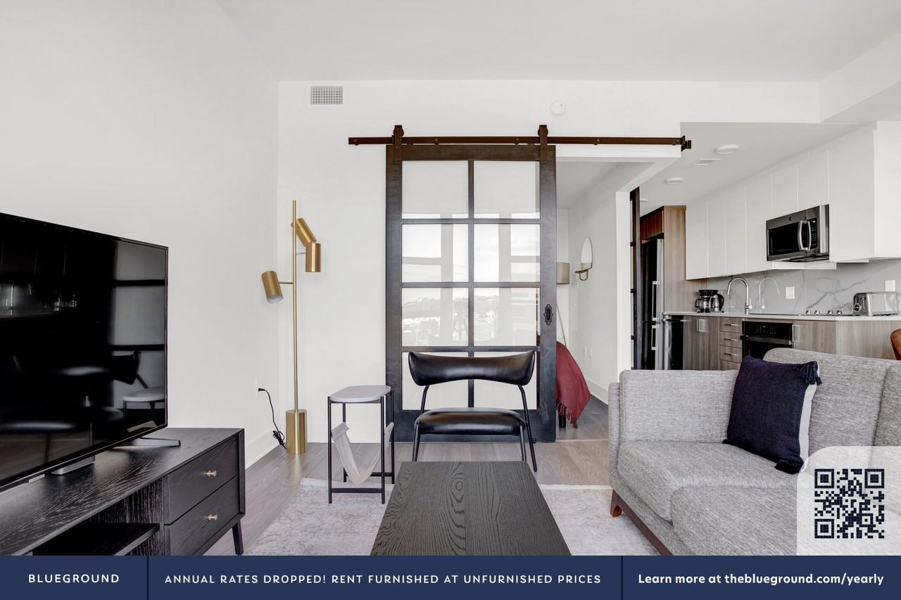 2009 8th Street Northwest - Photo 4 of 63