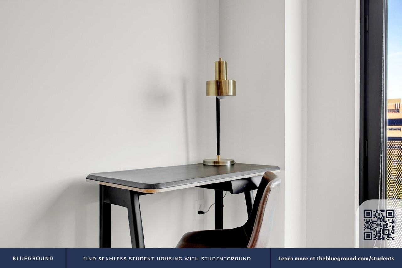 2009 8th Street Northwest - Photo 7 of 63