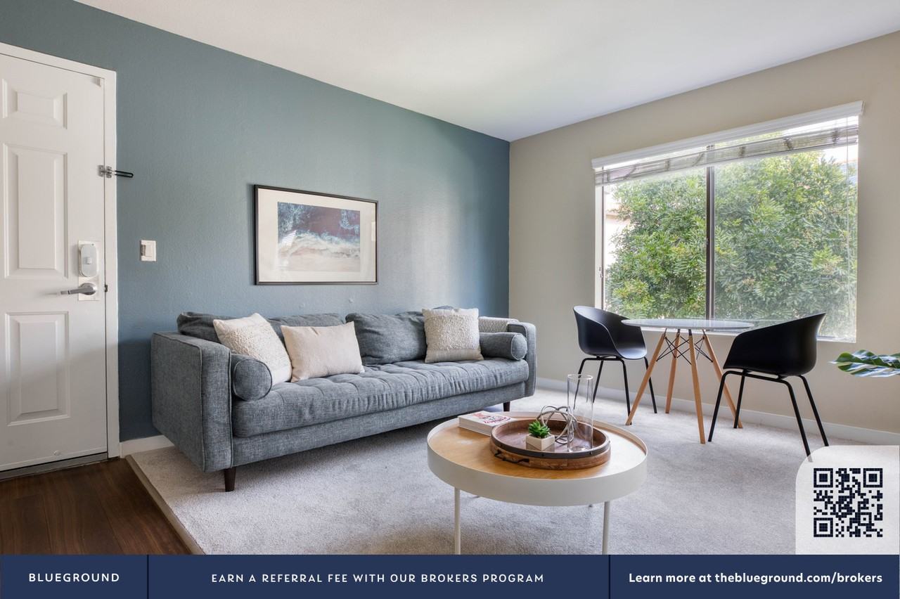 7295 Charmant Drive #44 - Photo 5 of 33