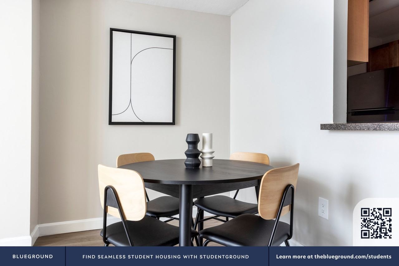 129 Franklin Street - Photo 7 of 21