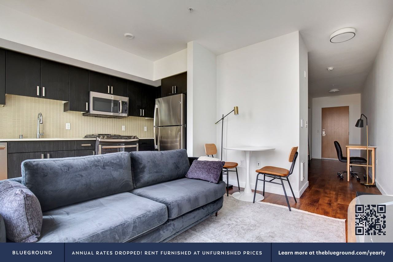 400 Boren Ave N #215 - Photo 4 of 33