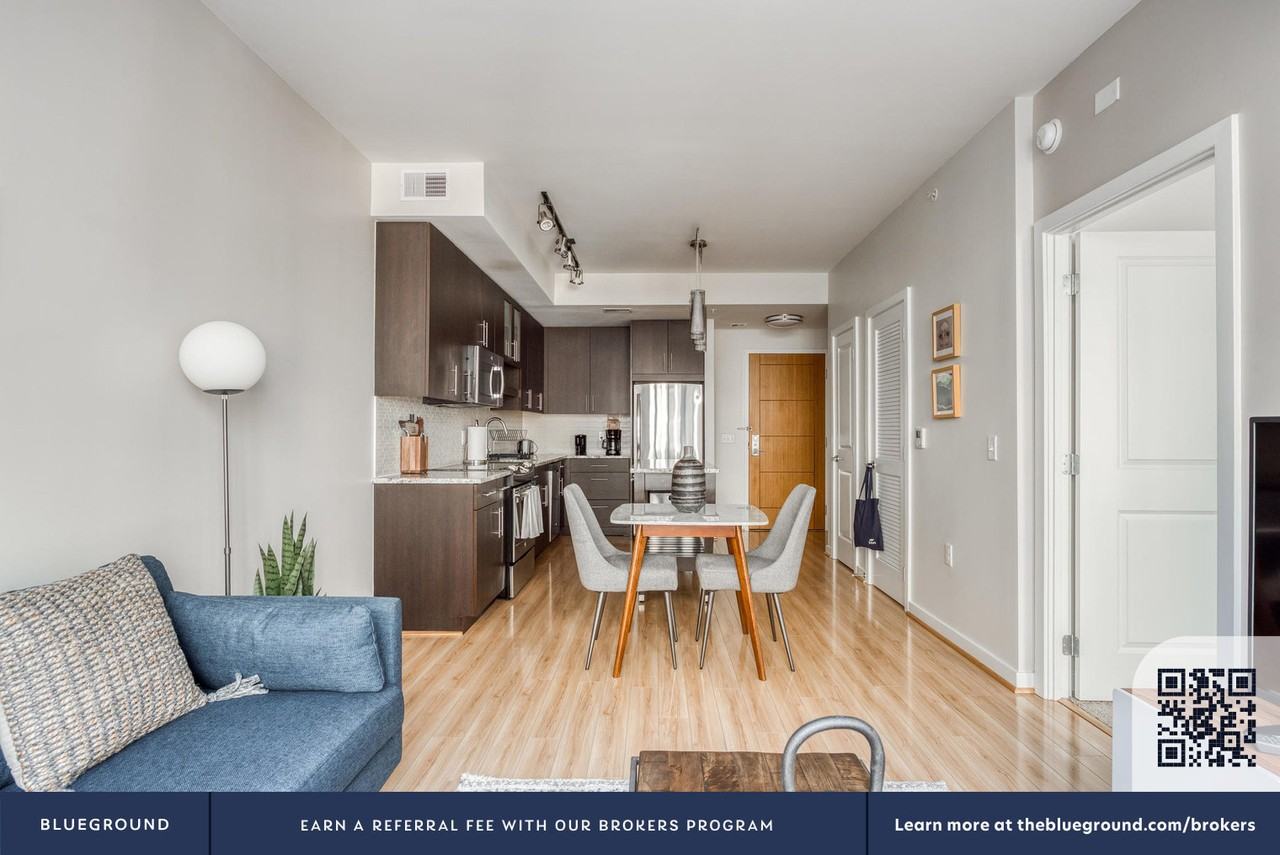 8300 Wisconsin Avenue - Photo 5 of 61