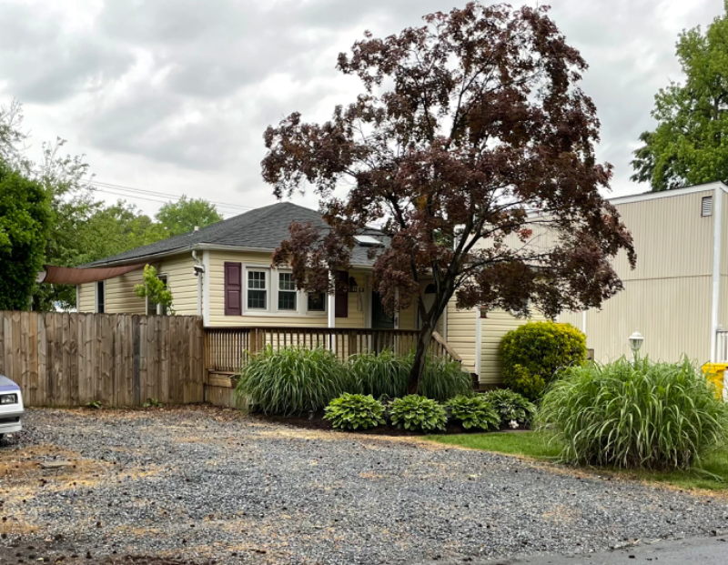 1636 Elkridge Dr - Photo 2 of 34