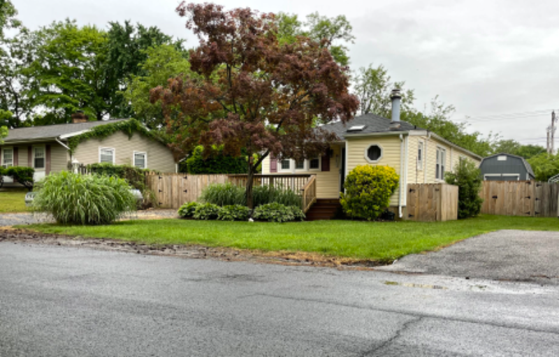 1636 Elkridge Dr - Photo 3 of 34