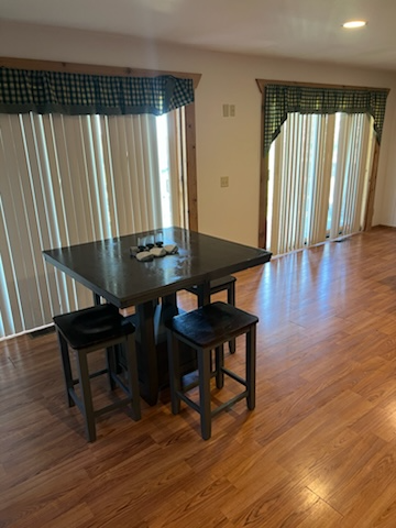 466B Overlook Ct - Photo 3 of 10