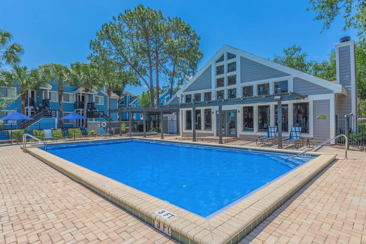 Verandahs at Hunt Club - Photo 4 of 50